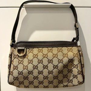 Gucci GG Canvas Abbey D Ring Pochette Bag